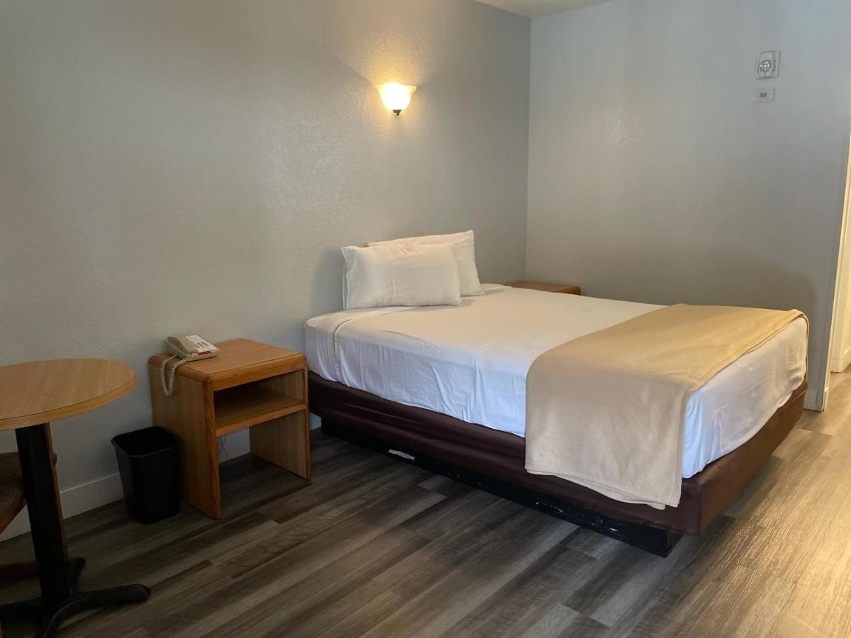 Premier Inns Thousand Oaks Esterno foto